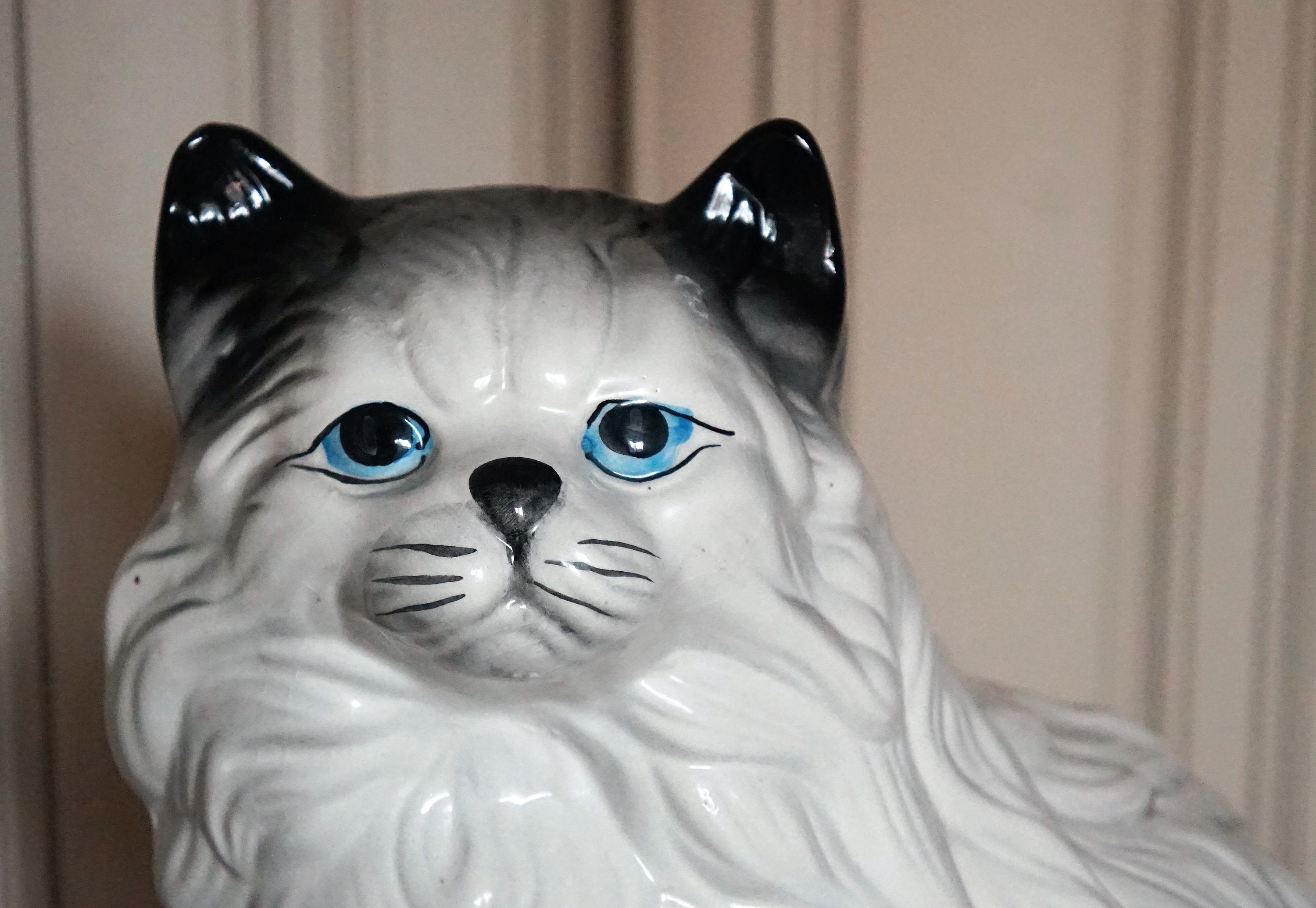 Vintage Cat Porcelain 1950s Blue Eyes // Huge Figure Cat - Etsy UK