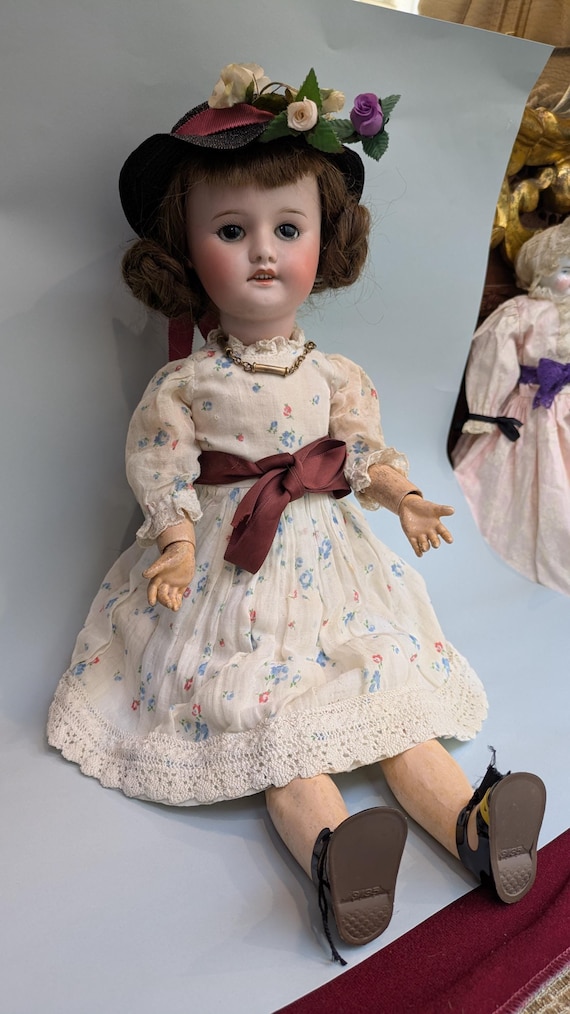 Antique SFBJ Paris 23 Doll Number 2 // 20