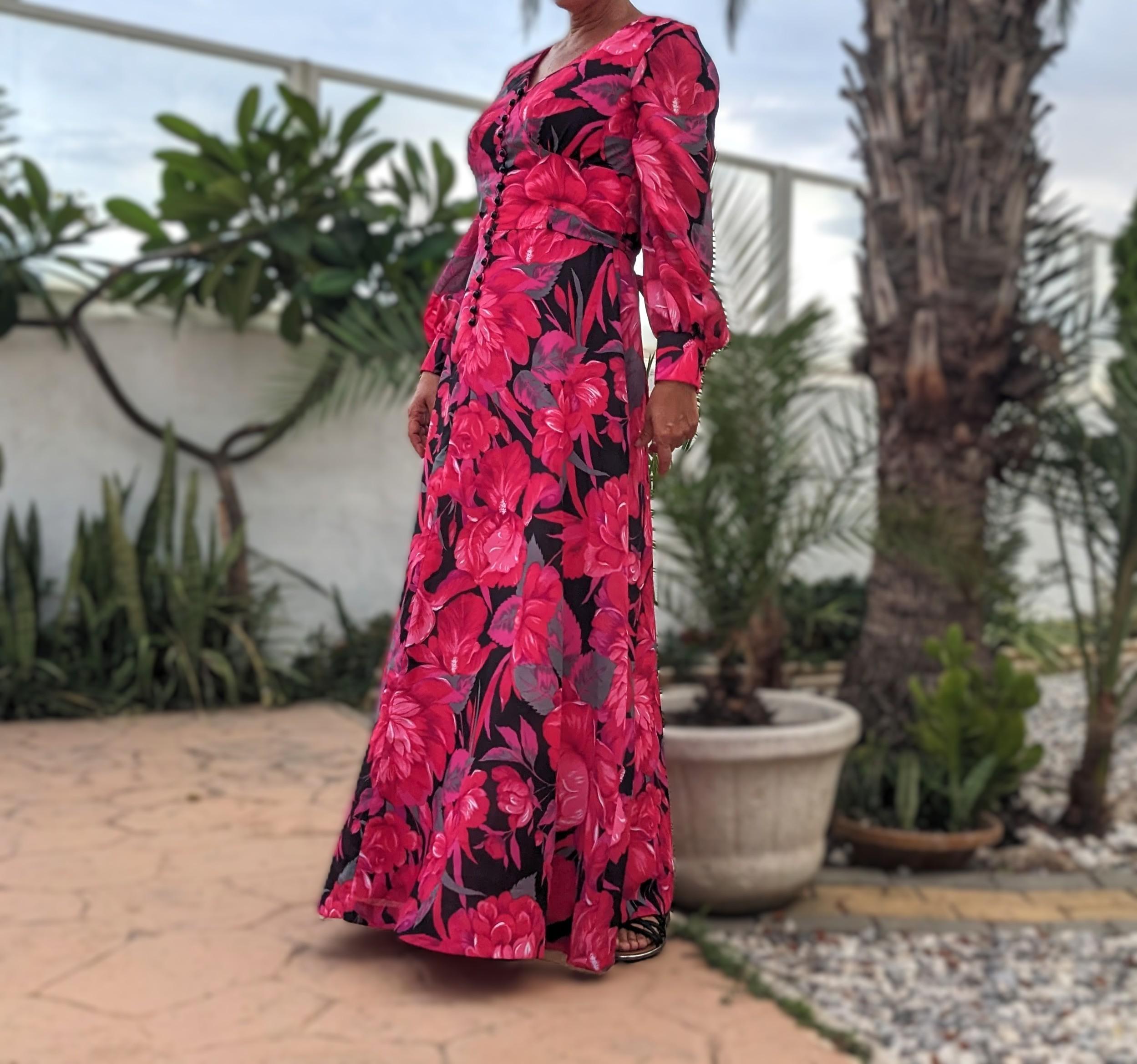 green emerald velvet dress COACHELLA DRESS – Mohi fashion