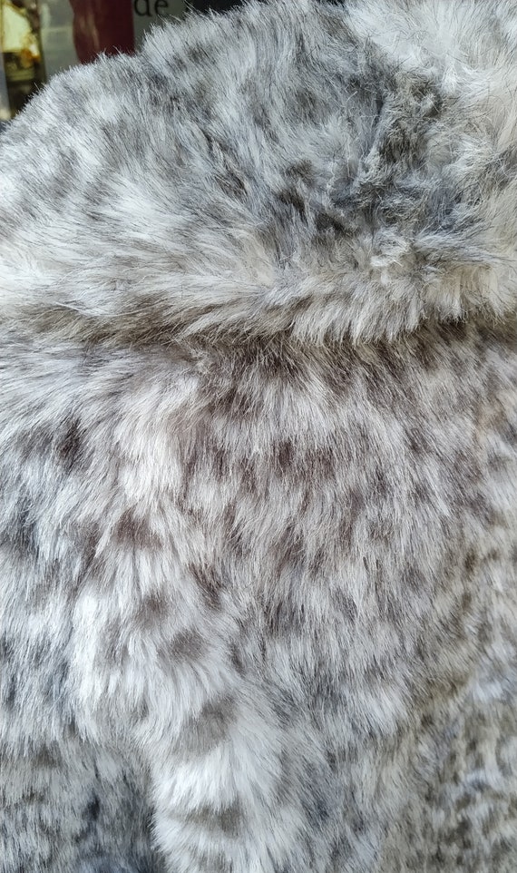 Vintage Print coat Gray Faux Fur // Cozy jacket L… - image 3