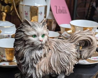 Vintage Cat Ceramic with green eyes // VIntage Deco