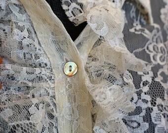 トップス EURO vintage lace blouse antique meico Vintage Lace Blouse With Lace Top - Shop on Pinterest