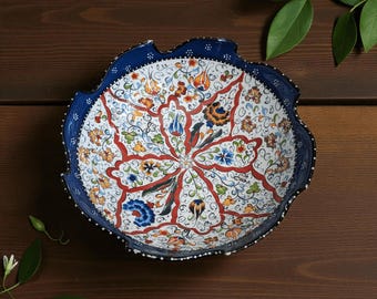 Cuenco turco vintage hecho a mano en Turquía, de cerámica pintada a mano // Plato Tulipán, platos decorativos para colgar