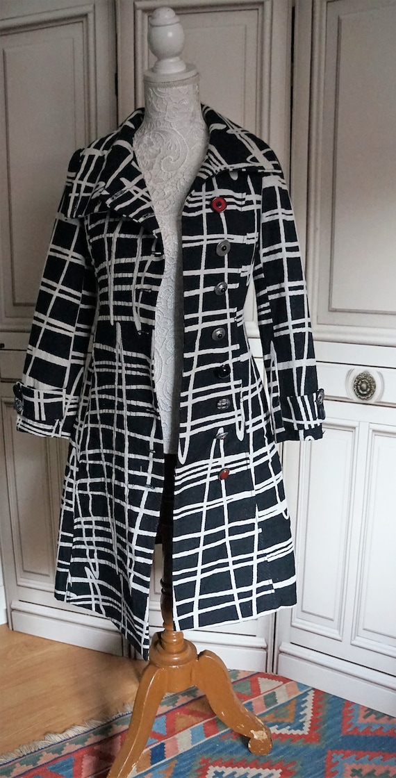 Vintage Desigual Coat Woman Black and White Winter Designer
