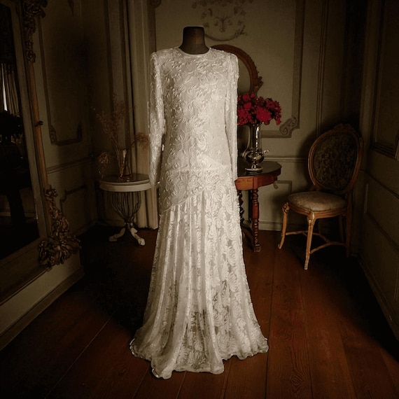 Vintage Wedding Lace beaded and sequin dress // hand beaded,, Gatsby, Bridal