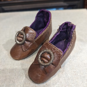 Antique Doll Shoes Heels leather Brown // Lady Doll Shoes // Leather doll boots for an antique fashion doll