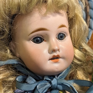 Mains pour poupées anciennes SFBJ Taille 10 Antique doll hands