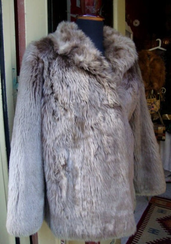 Vintage Mouton Fur Coat  / Gray Brown fUR COAT / Lamb Fur / Lamb Fur Coat
