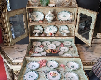 Théière en porcelaine Français antique avec support chauffant avec fleurs de  pansy, veilleuse en céramique et Tisanière -  France