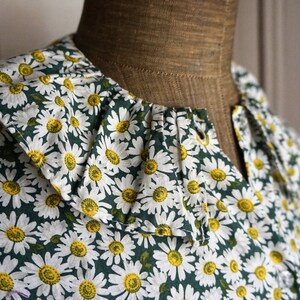 Vintage Marguerite Blouse Cotton / Spring Tshirt Vintage / 80s Blouse