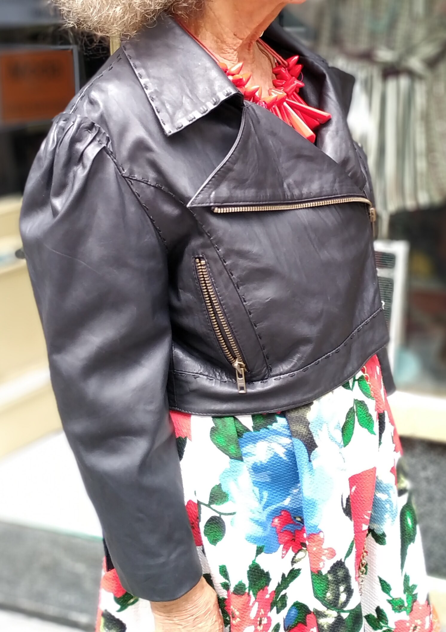 Vintage GESTUZ 90s Soft Leather Crop Black Jacket / Size 40 - M