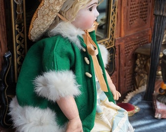 素晴らしい衣装をまとったアンティーク ジュモー人形 / アンティーク