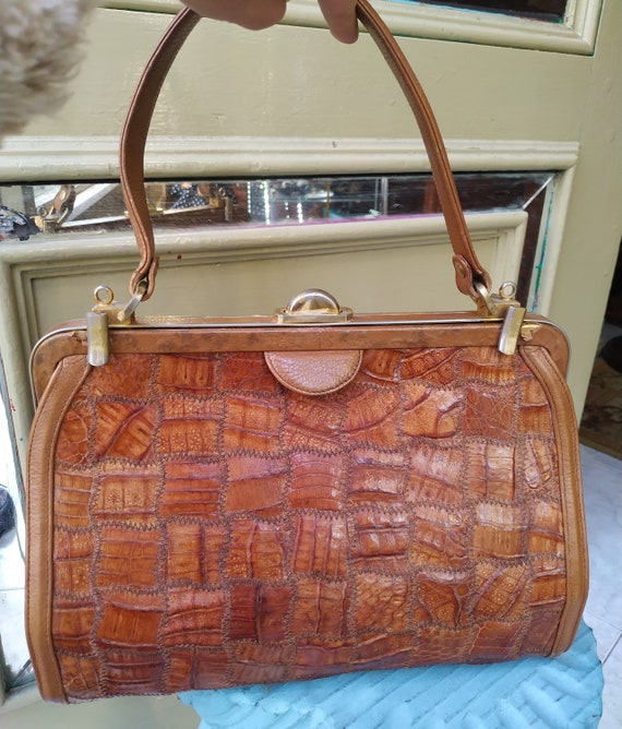 Vintage Brown Leather handbag Patchwork / Embossed