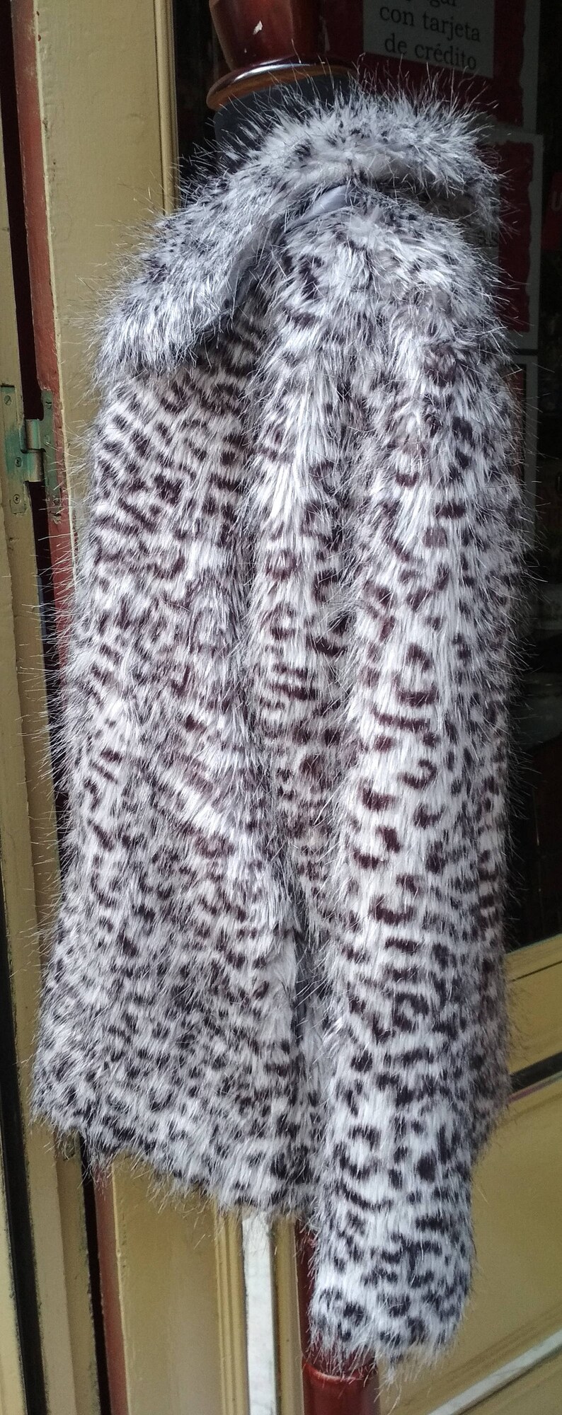 Vintage Gray Black White Faux Fur Coat Print / Leopard Faux Coat / Style Animal Print Design image 6