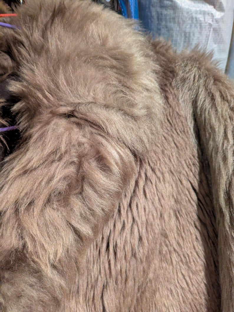 Vintage Mouton Fur Coat / Gray Brown fUR COAT / Lamb Fur / Lamb Fur Coat image 11