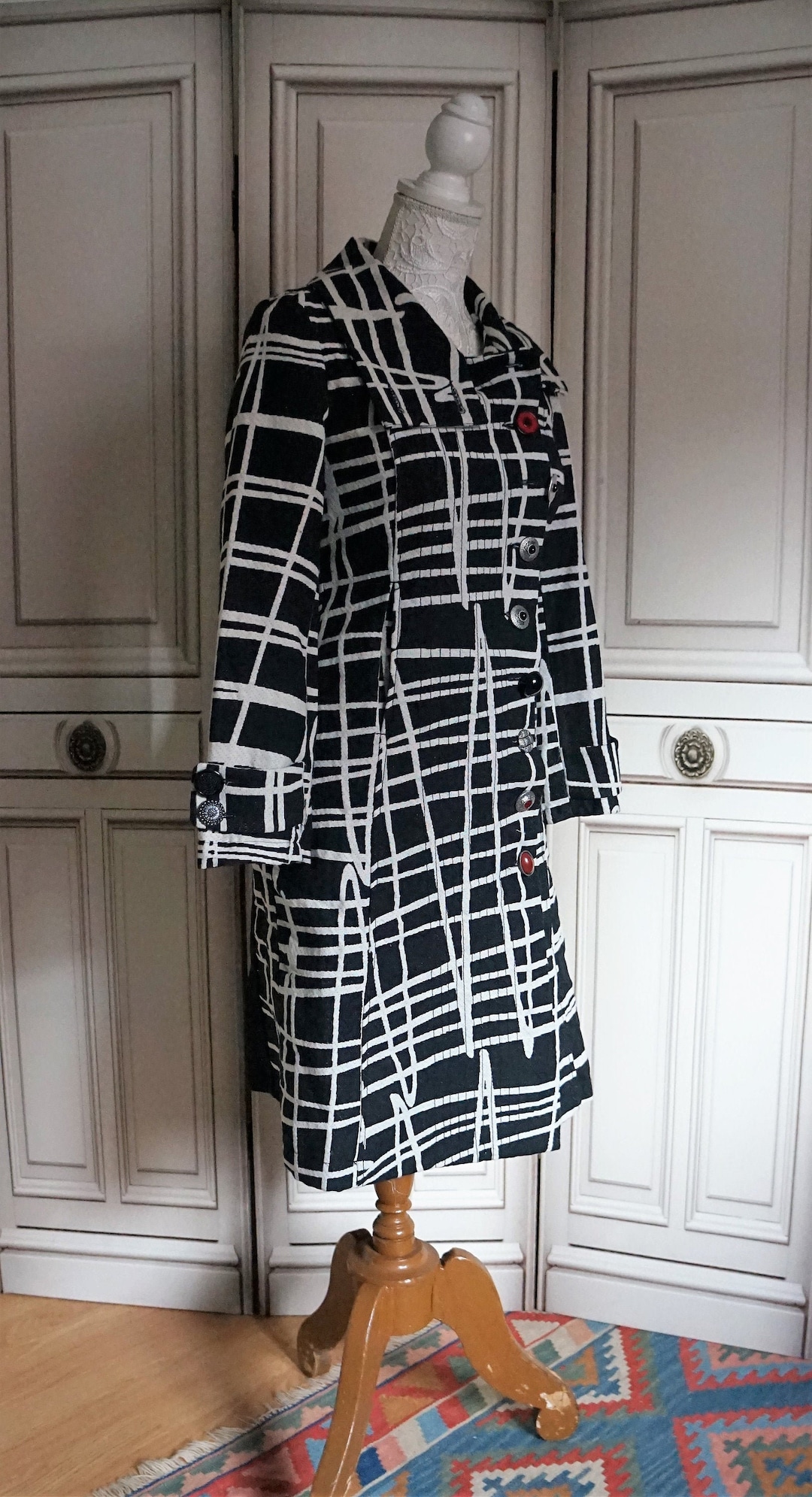 Vintage Desigual Coat Woman Black and White // Winter Designer