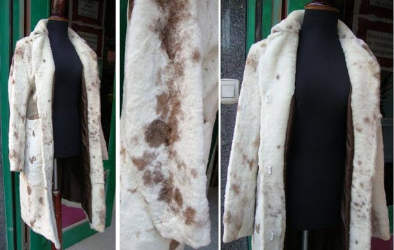 ON SALE!!Vintage faux pony fur Coat / White and b… - image 2