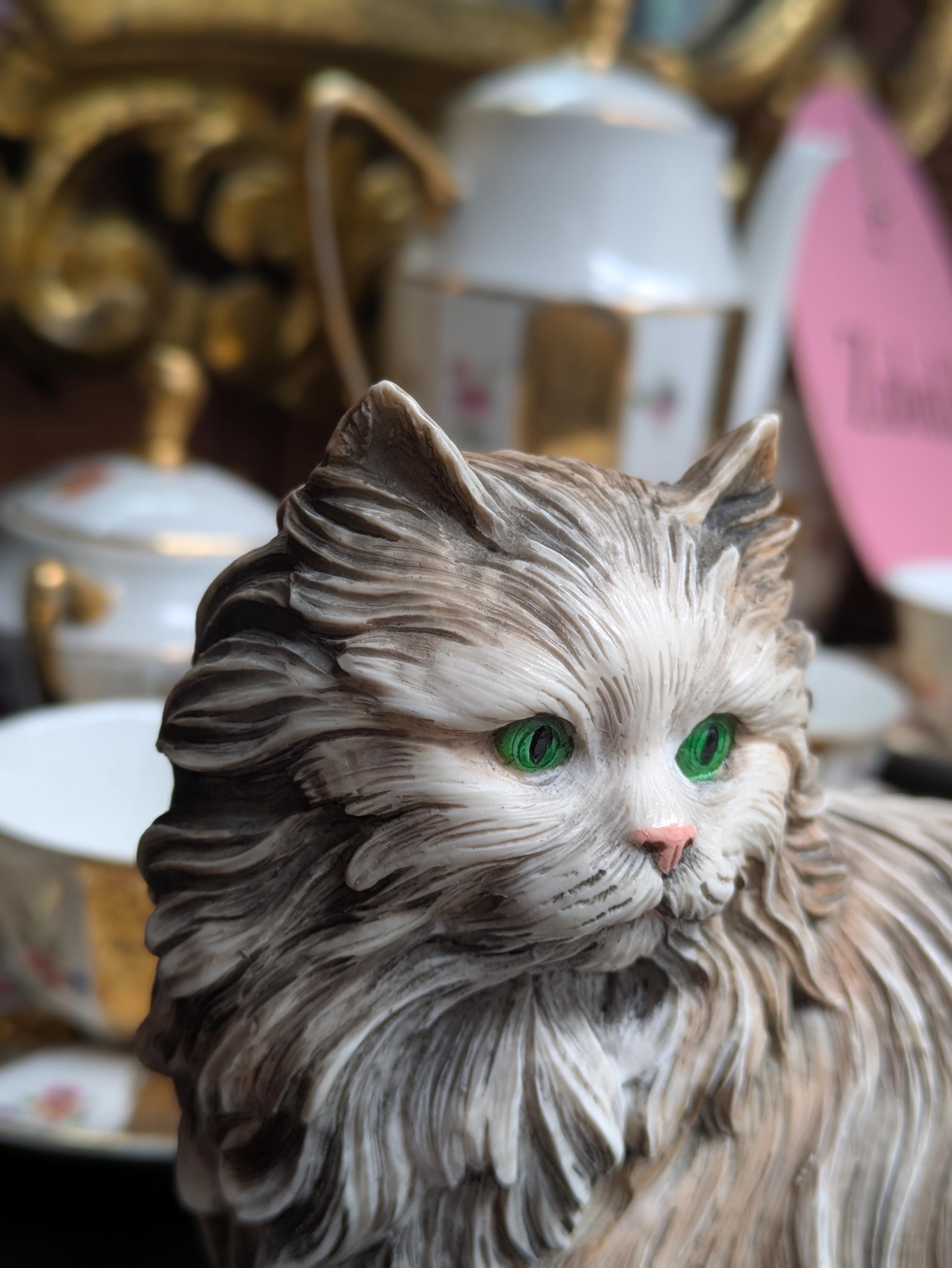 Vintage Cat Ceramic With Green Eyes // Vintage Deco - Etsy