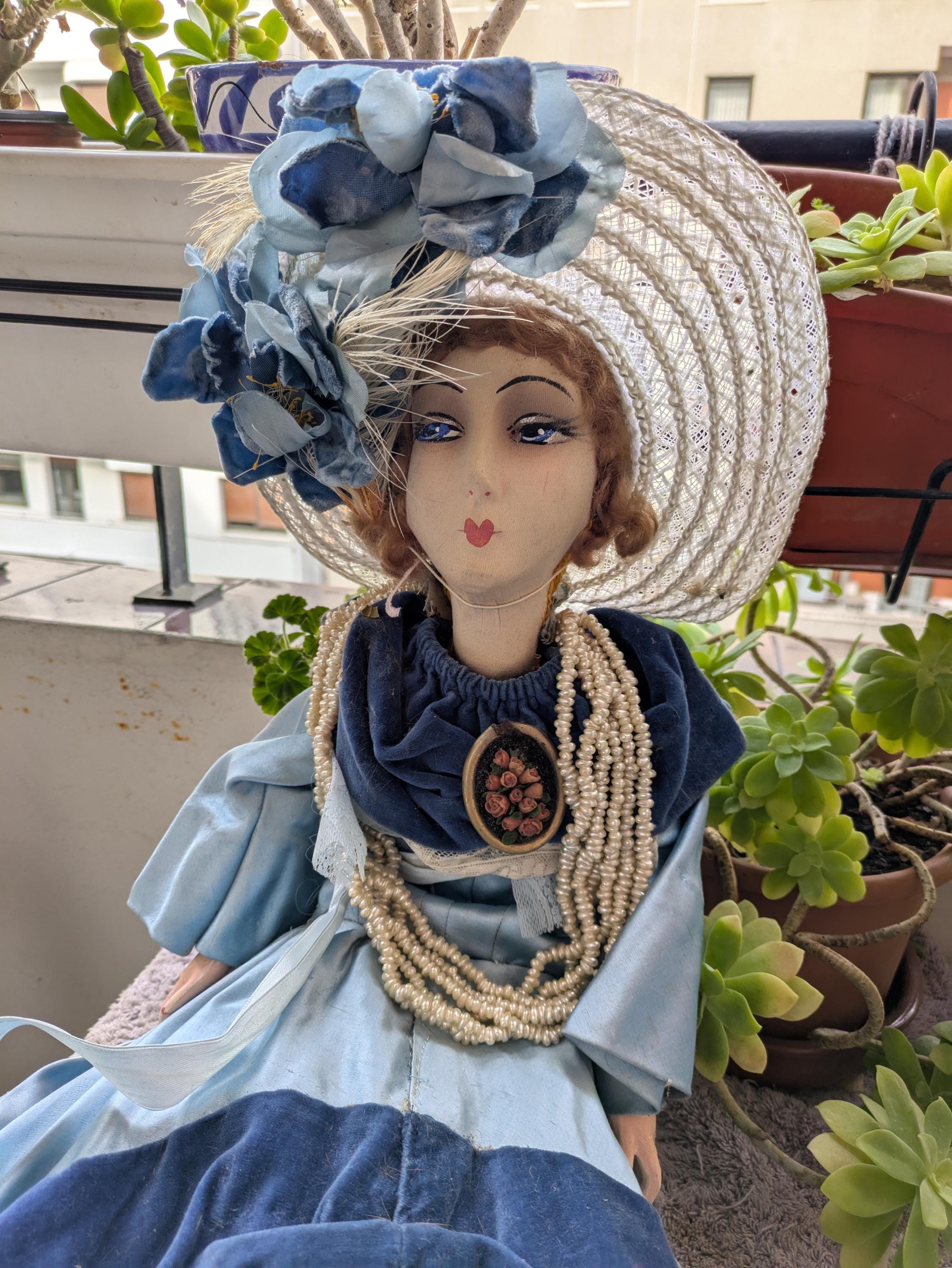 アンティークブルーフレンチブドワールドール/プペブドワールブルー