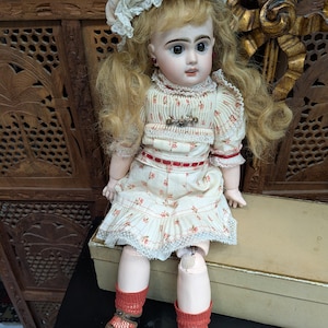 Antique doll Bebe Jumeau Diplome D Honneur  19&quot;/ Dark Brown Eyes / Open mouth and BOX