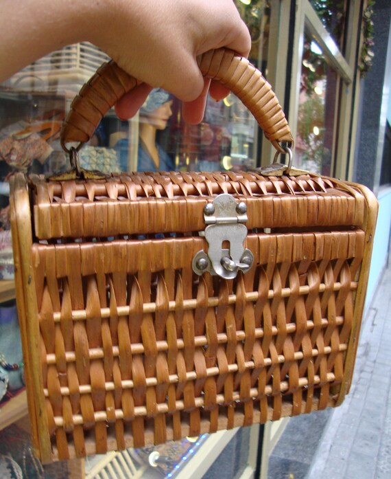 Vintage Wicker Handbag / Wicker purse /vintage wic