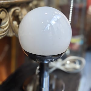 Vintage Desk Lamp Space Age Pia Guidetti/ Vintage Table Lamp White ball // Retro Light / Mid Century Modern