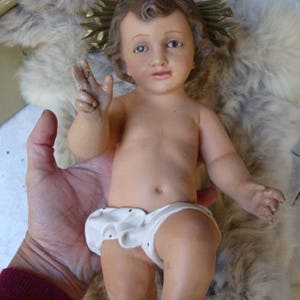 Antique Baby Jesus Plaster Statue Glass Eyes Nativity Child Crib / Religious Jesus Christ