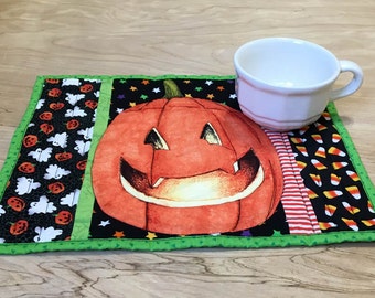 Quilted Halloween Mug Rug, Patchwork Pumpkin Centerpiece, Orange, Black, Green, Candle Mat or Snack Mat