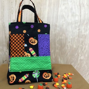 Patchwork Trick or Treat Bag, Cute Quilted Halloween Tote, Orange & Black Party Centerpiece, Cotton Fabric Trick-or-Treat Sack, Fully Lined
