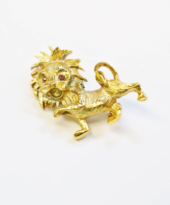 Vintage Gold Lion Pin - Gold Tone Lion Figural Br… - image 4