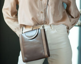 Vintage Crossbody Bag Minimalist Beige Brown. Long strap shoulder Bag Square. Classic Bag Minimalist Preppy Genuine Faux Leather