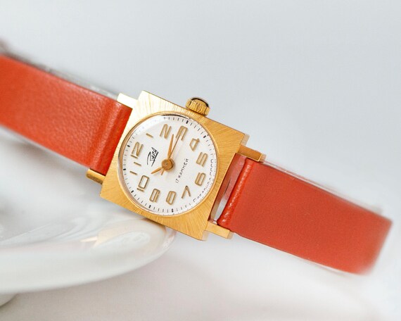 Gold plated lady watch square ZARIA unused vintag… - image 4