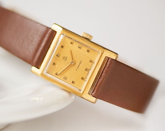 Women watch square vintage ZARIA. Yellow dial wristwatch for lady minimalist. Modern timepiece 80s fashion woman. New genuine leather band
