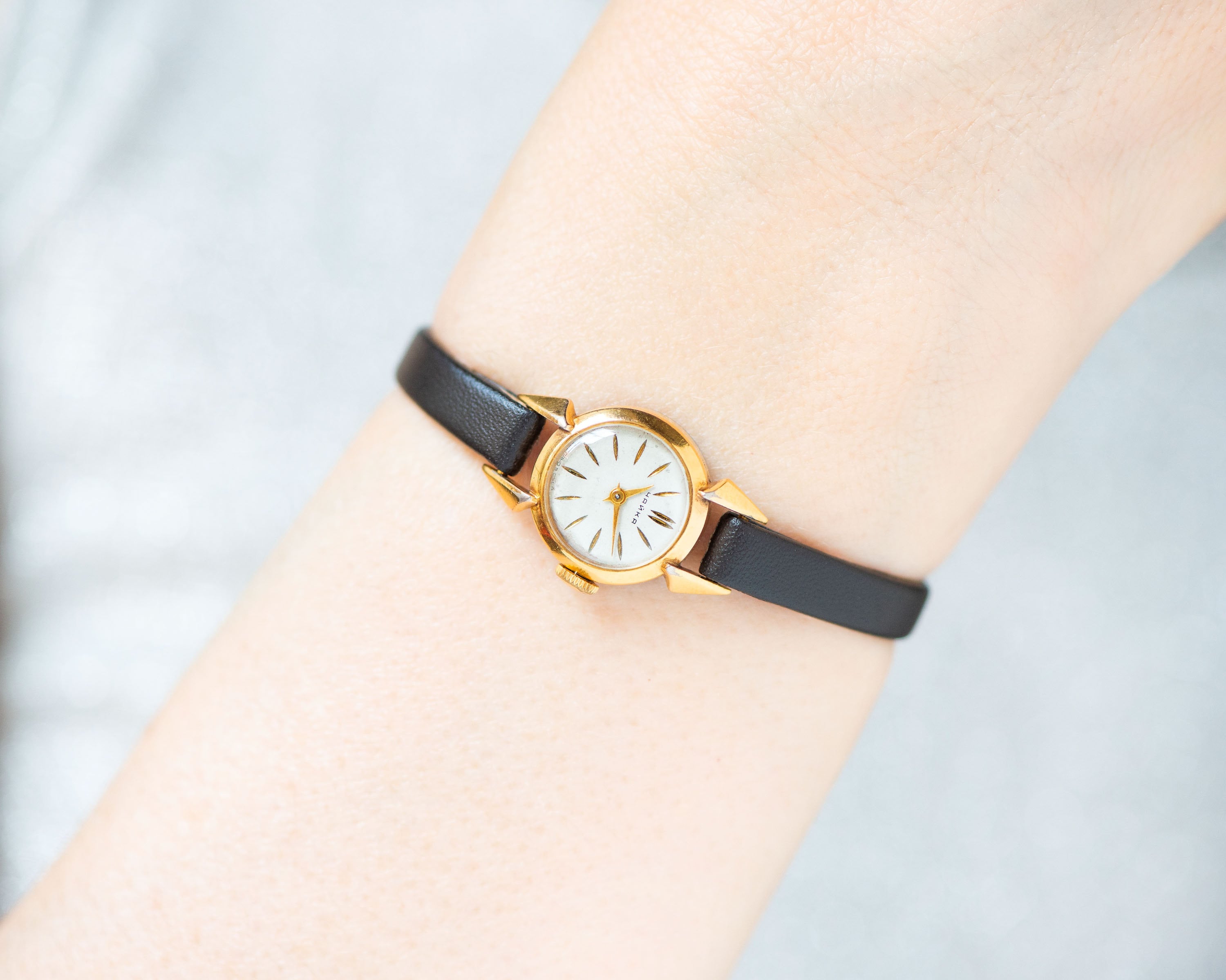 Vintage Petite Watch for Women CHAIKA. Dainty Lady Watch for Vintage Petite Watch for Women CHAIKA. Dainty Lady Watch for
