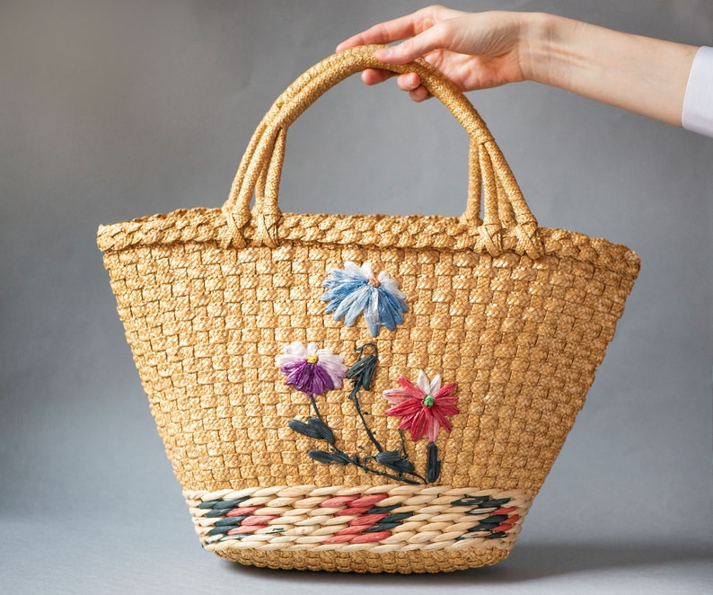 Embellished Straw bag vintage floral pattern beach bag sandy shade. Retro tote bag for women Italy. Boho hippie bag. Handmade summer bag image 2