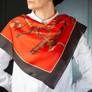 Vintage equestrian print Scarf red brown. Royal horseman pattern scarf. Polyester women shawl. Retro Scarf 70s Horses. Women Scarf Gift