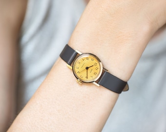 Vintage Zaria Women's Watch: Gold Plated, Arabic numerals yellow dial, genuine Leather Strap