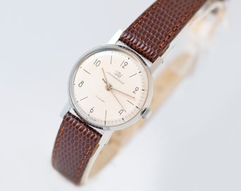 Watch for women ZARIA unused vintage lady watch gift classic silver shade mechanical wristwatch