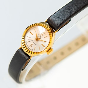 Never used women watch gold plated ZARJA. Small wrist watch for women rare jewelry. Petite lady wristwatch gift. New premium leather strap