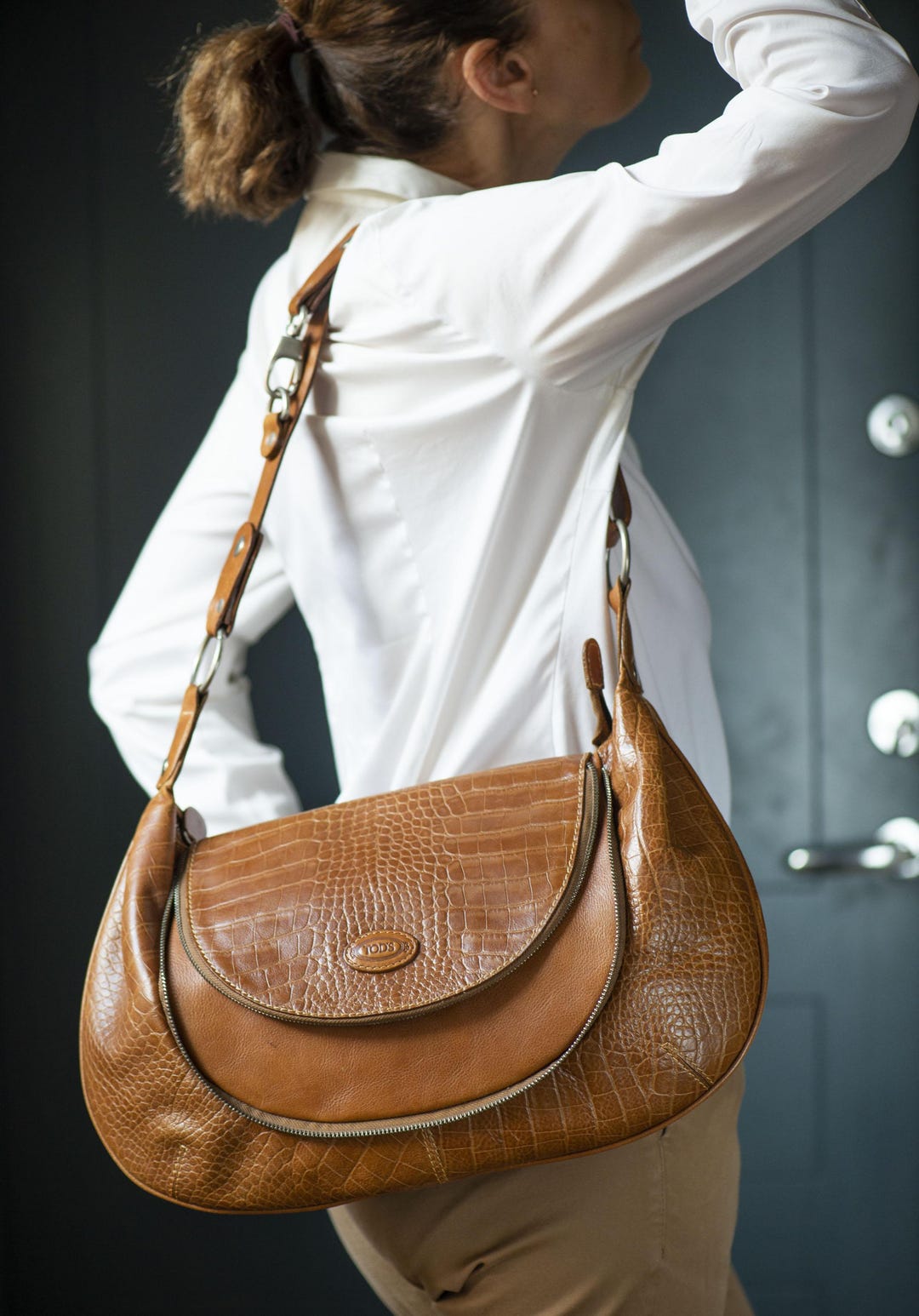 トートバッグ Tod's Spacious Textured Brown Handbag With Central Clasp Woman MULTICOLOUR Tod's Double Up Shopping Bag in Leather