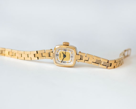 Dainty cocktail watch ZARIA gold plated gift squa… - image 6