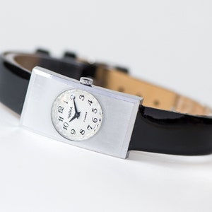 Rectangular women watch geometric silver shade case. CHAIKA lady watch vintage 90s fashion gift. Modern accessory. New genuine leather strap