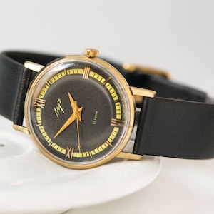 Vintage Gold Plated RAY Wristwatch: Unisex Black Dial, New Leather Strap