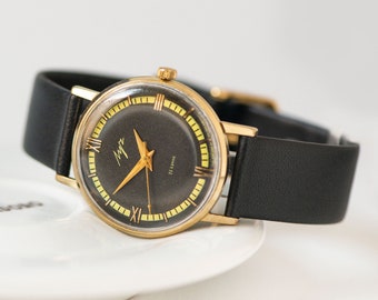 Vintage Gold Plated RAY Wristwatch: Unisex Black Dial, New Leather Strap