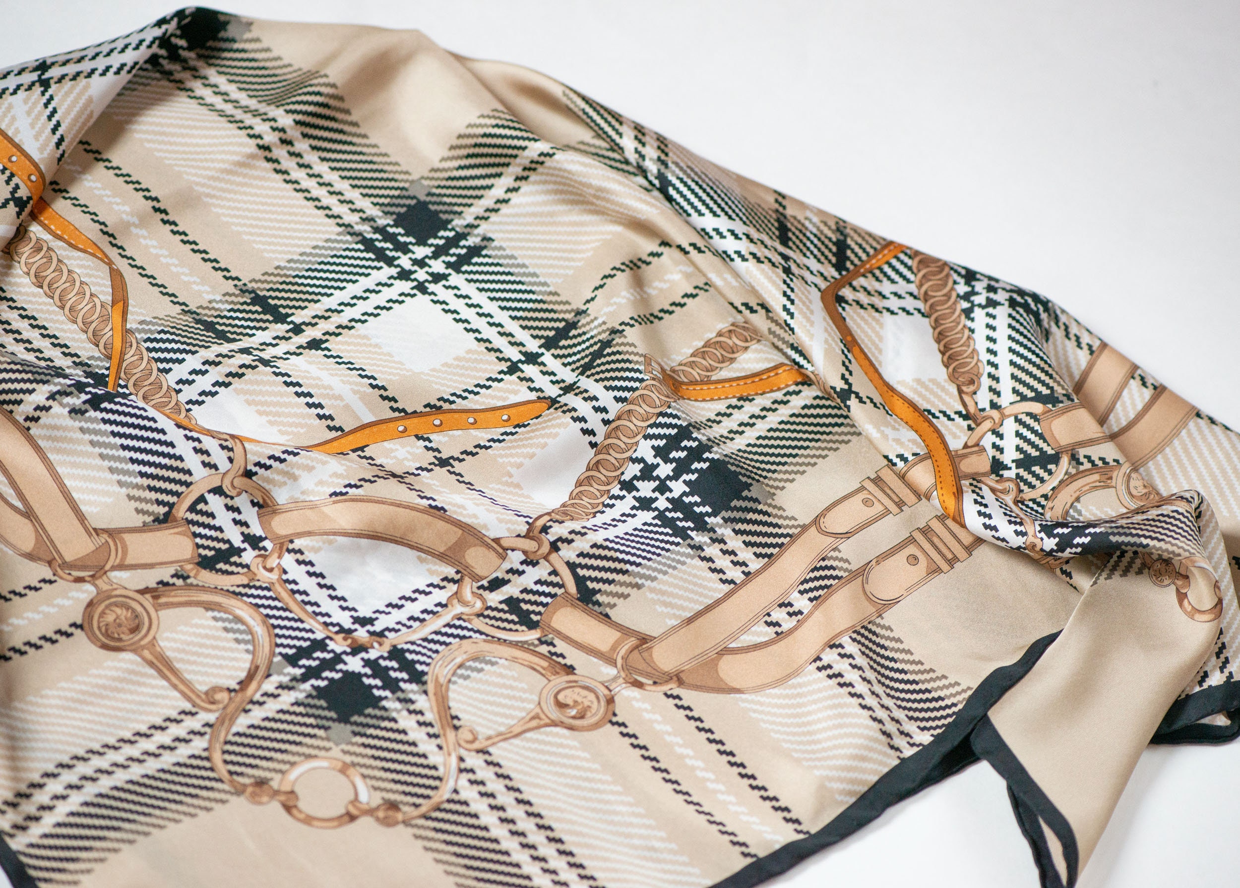 Vintage Royal Print Chains Tassels Equestrian Scarf. Beige