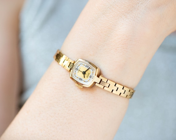 Dainty cocktail watch ZARIA gold plated gift squa… - image 1
