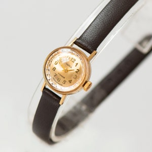 Women watch chic gold plated CHAIKA. Lady's watch small vintage romantic. Classic girl wristwatch birthday gift. New premium leather strap