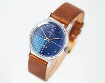 Vintage POBEDA Wristwatch: Navy Geometric Dial, New Leather Strap
