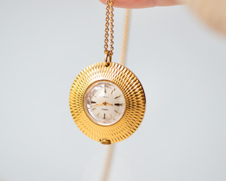 Watch pendant for women CHAIKA vintage. Gold plated watch on neck. Retro jewelry necklace watch gift women. Sunburst case round watch neck image 1