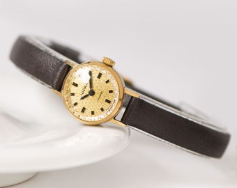 Minimalist women watch CHAIKA. Gold plated watch for women jewelry vintage. Lady wristwatch tiny accessory gift. Premium leather strap new